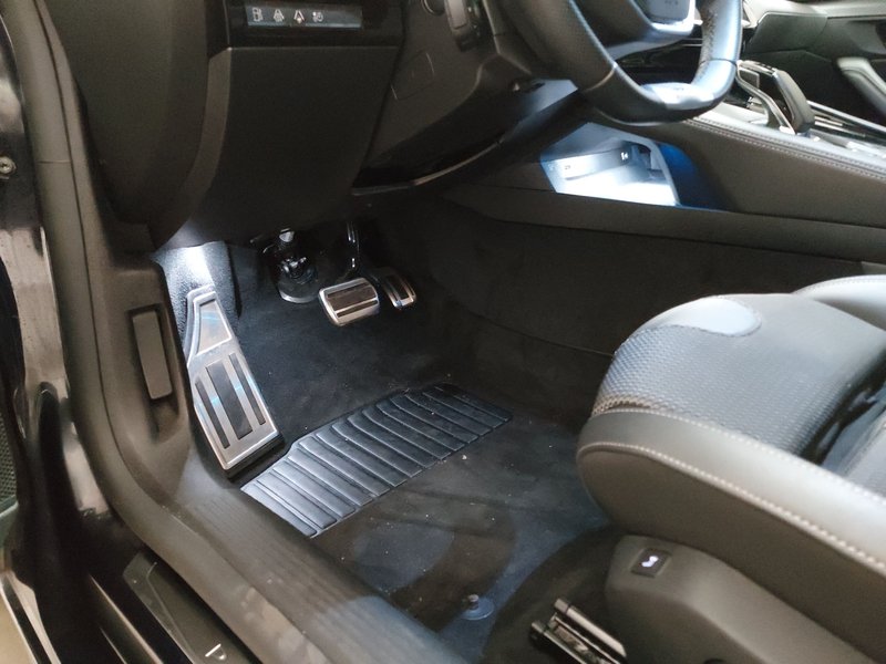 Peugeot 508 SW Hybrid 225 GT-Line automatik • ACC • električna vrata prtljažnika — 7