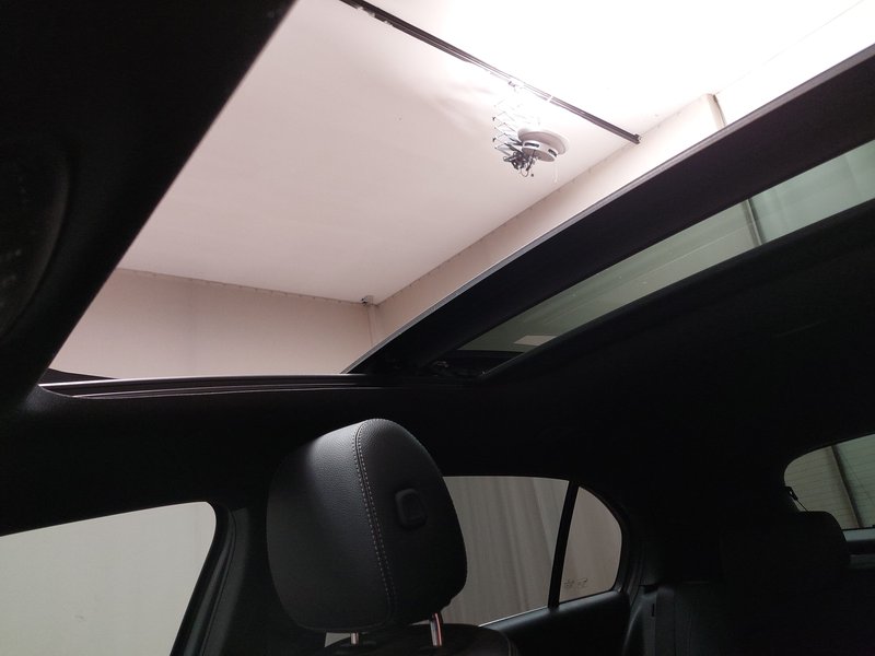 Mercedes-Benz A 180 d automatik Style • LED • panorama — 15