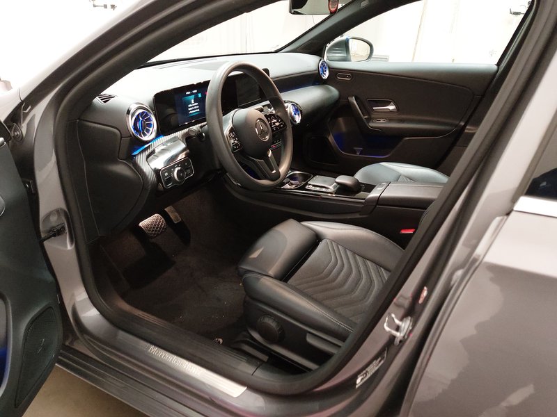 Mercedes-Benz A 180 d automatik Style • LED • panorama — 6