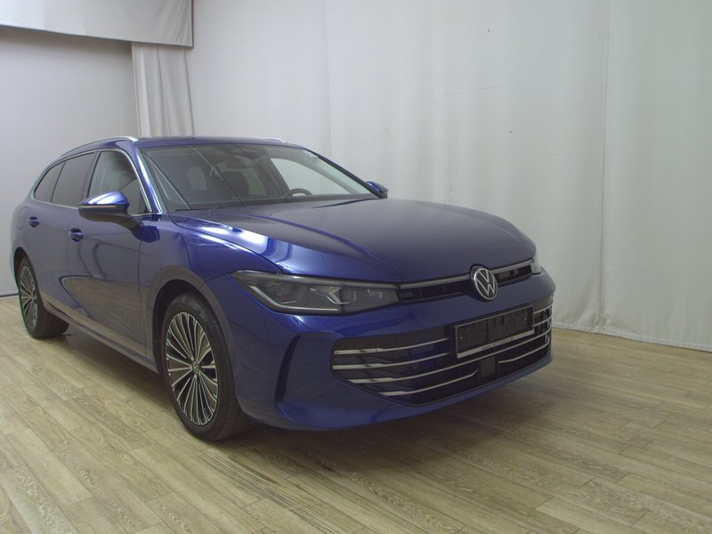 VW Passat Variant 2.0 TDI Elegance automatik • 360° kamera • ACC — 3