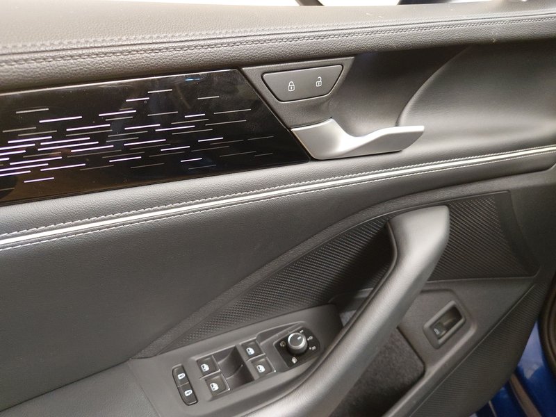 VW Passat Variant 2.0 TDI Elegance automatik • 360° kamera • ACC — 5