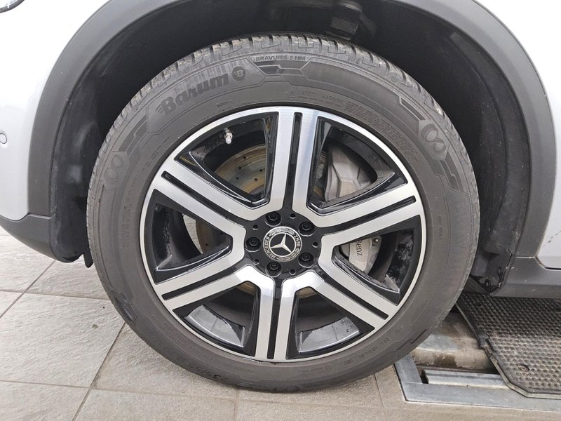 Mercedes-Benz GLC 220 d 4MATIC automatik • panorama • HUD — 10