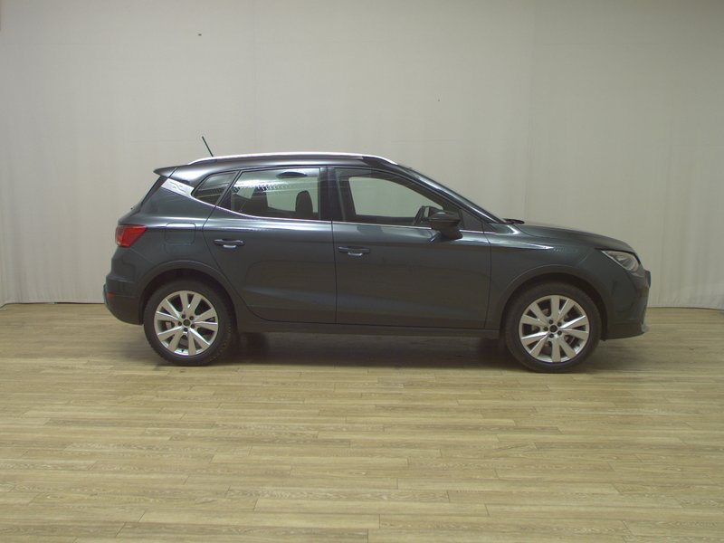 SEAT Arona 1.0 TSI Xperience • Full LED