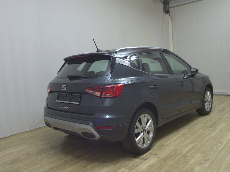 SEAT Arona 1.0 TSI Xperience • Full LED — 4