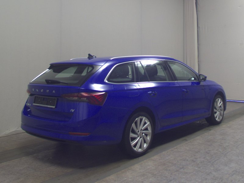 Škoda Octavia Kombi 1.4 TSI iV automatik Style • ACC • HUD — 4
