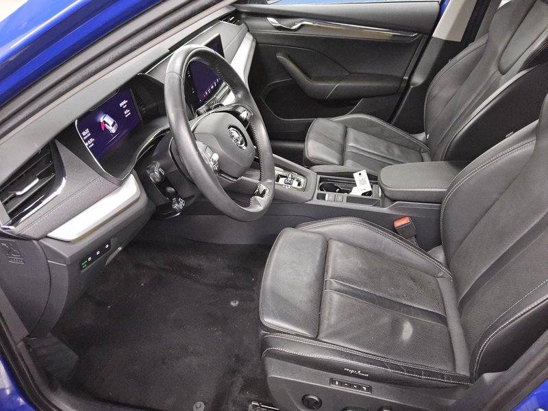 Škoda Octavia Kombi 1.4 TSI iV automatik Style • ACC • HUD — 9