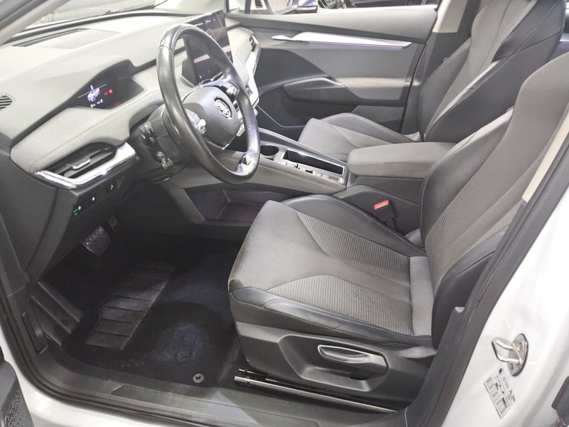 Škoda Enyaq iV 60 Loft • ACC • LED — 9