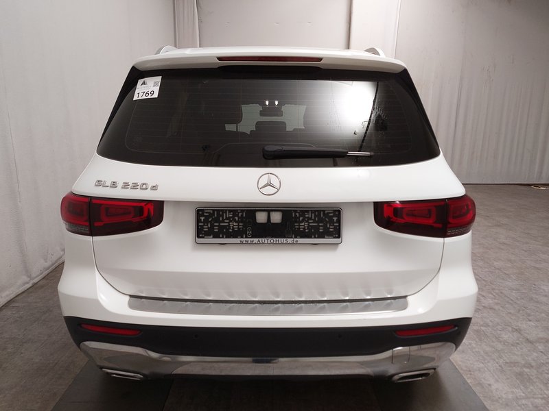 Mercedes-Benz GLB 220 d automatik Progressive • adaptivni ovjes • kuka za vuču — 14