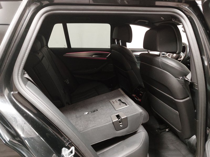 BMW 520d xDrive Touring M Sport automatik • zračni ovjes • digitalni instrumenti — 11