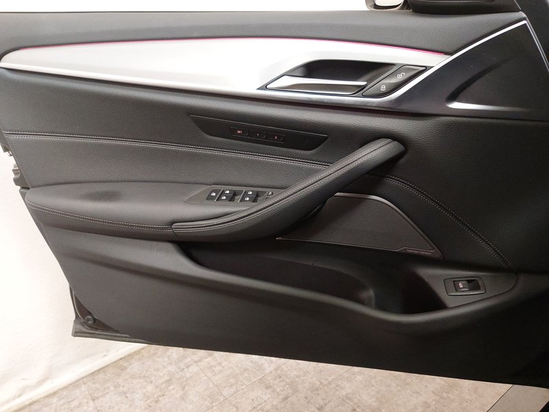 BMW 520d xDrive Touring M Sport automatik • zračni ovjes • digitalni instrumenti — 5