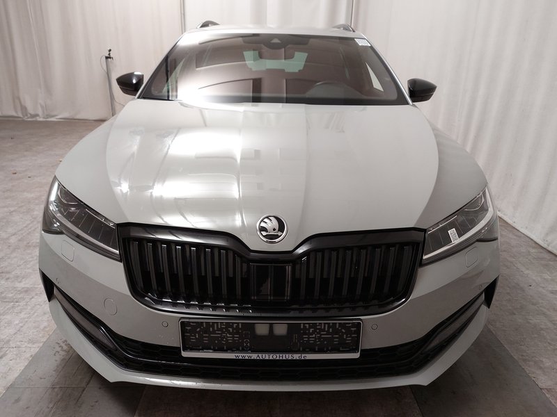 Škoda Superb Combi 2.0 TDI automatik SportLine • ACC • AHK — 9