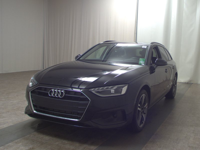 Audi A4 Avant 40 TFSI automatik • HUD • Full LED — 2