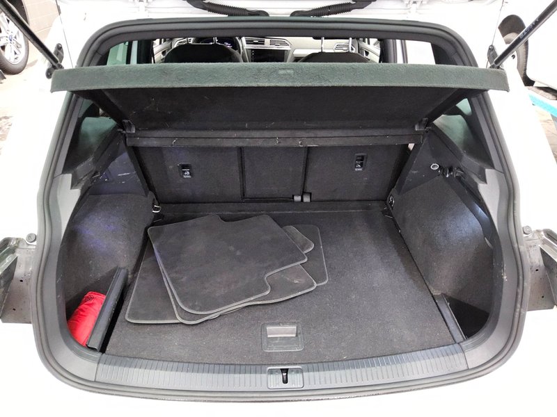Volkswagen Tiguan 1.5 TSI automatik Move • 360° kamera • ACC — 12