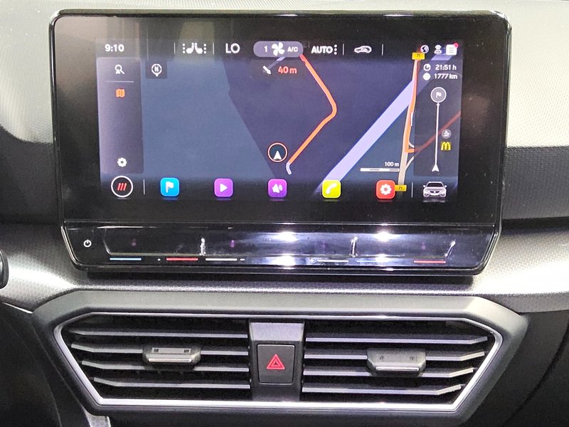 SEAT Leon Sportstourer 2.0 TDI automatik Style • ACC • LED — 7