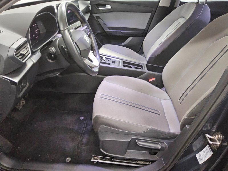 SEAT Leon Sportstourer 2.0 TDI automatik Style • ACC • LED — 9