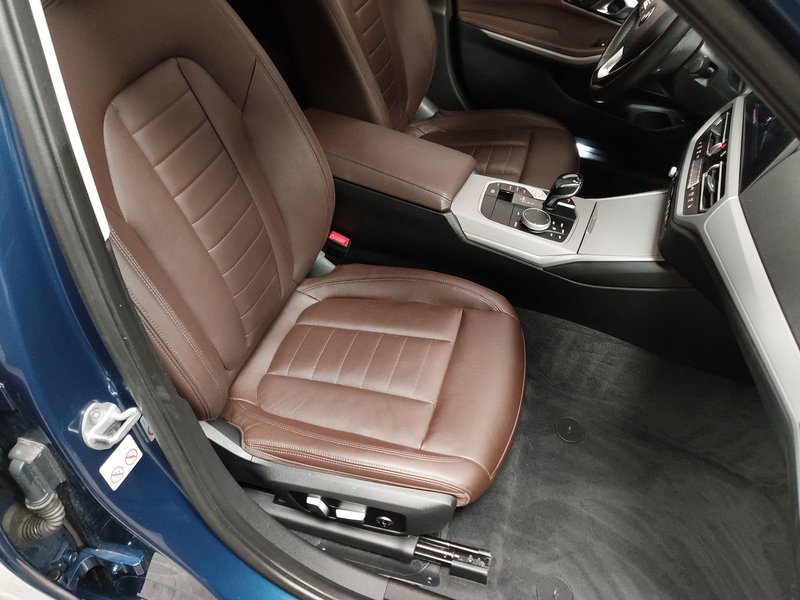 BMW 330i Touring Advantage automatik • ACC • 4x4 — 10