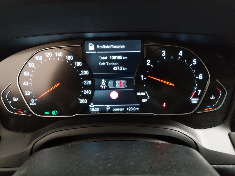 BMW 330i Touring Advantage automatik • ACC • 4x4 — 21