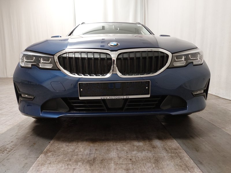 BMW 330i Touring Advantage automatik • ACC • 4x4 — 9
