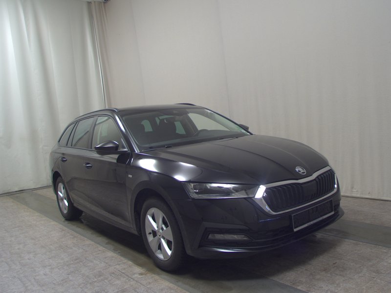 Škoda Octavia Kombi 2.0 TDI Ambition • ACC • AHK — 3