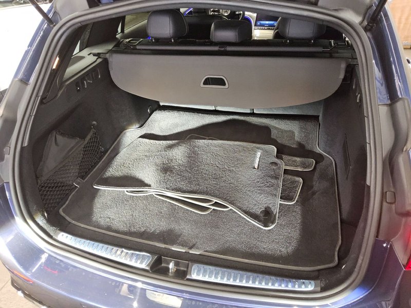 Mercedes-Benz C 220 d karavan automatik AMG Line • ACC • Laser svjetla — 12