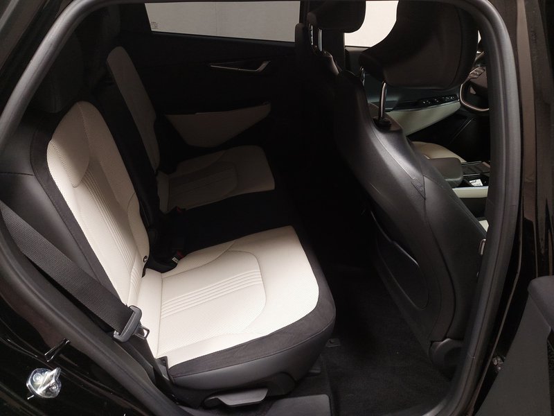 Kia EV6 GT-Line • 360° kamera • ACC — 12