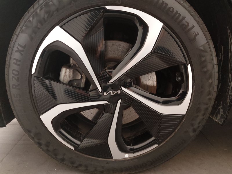 Kia EV6 GT-Line • 360° kamera • ACC — 8
