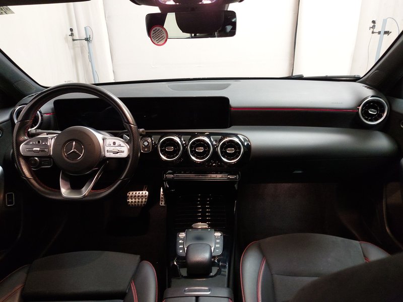Mercedes-Benz A 220 d automatik AMG Line • AHK • Full LED — 16