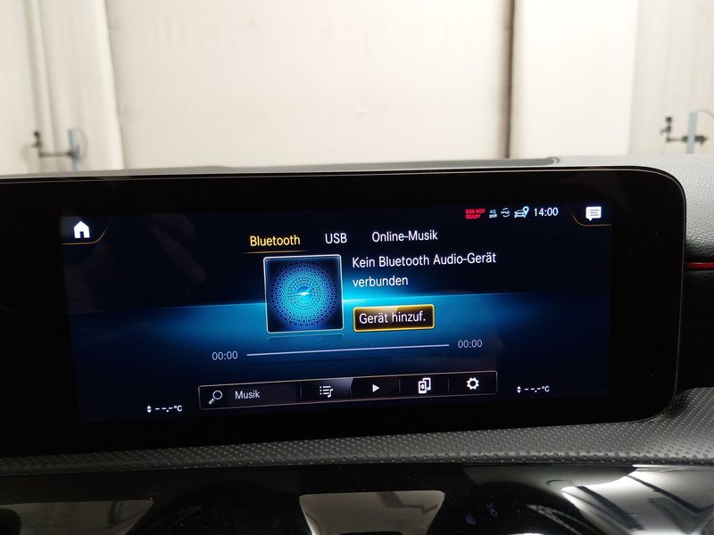 Mercedes-Benz A 220 d automatik AMG Line • AHK • Full LED — 19
