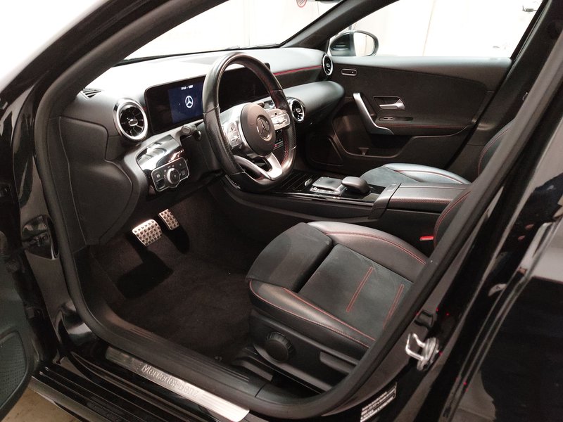 Mercedes-Benz A 220 d automatik AMG Line • AHK • Full LED — 6