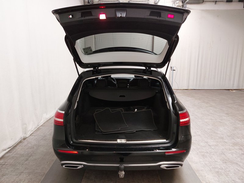 Mercedes-Benz E 300 de karavan automatik Avantgarde • 360° kamera — 18