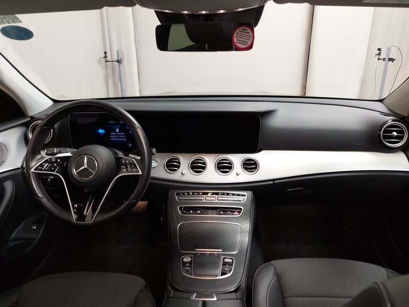Mercedes-Benz E 300 de karavan automatik Avantgarde • 360° kamera — 19