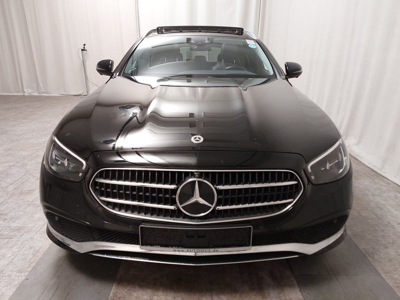 Mercedes-Benz E 300 de karavan automatik Avantgarde • 360° kamera — 9