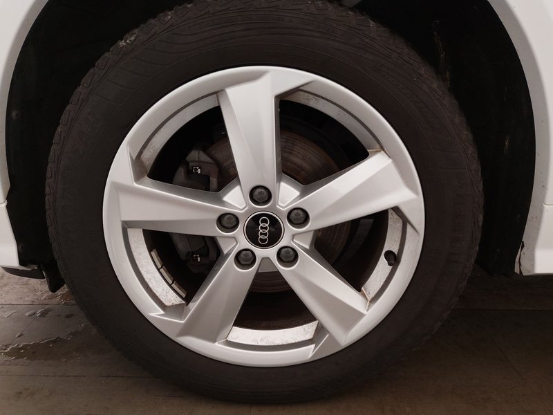 Audi Q2 30 TDI S line automatik • ACC • LED — 8
