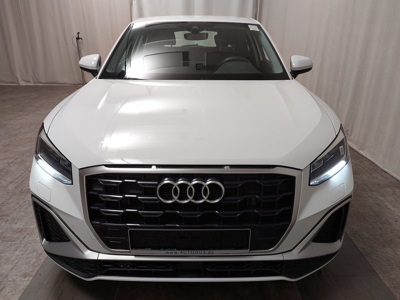 Audi Q2 30 TDI S line automatik • ACC • LED — 9