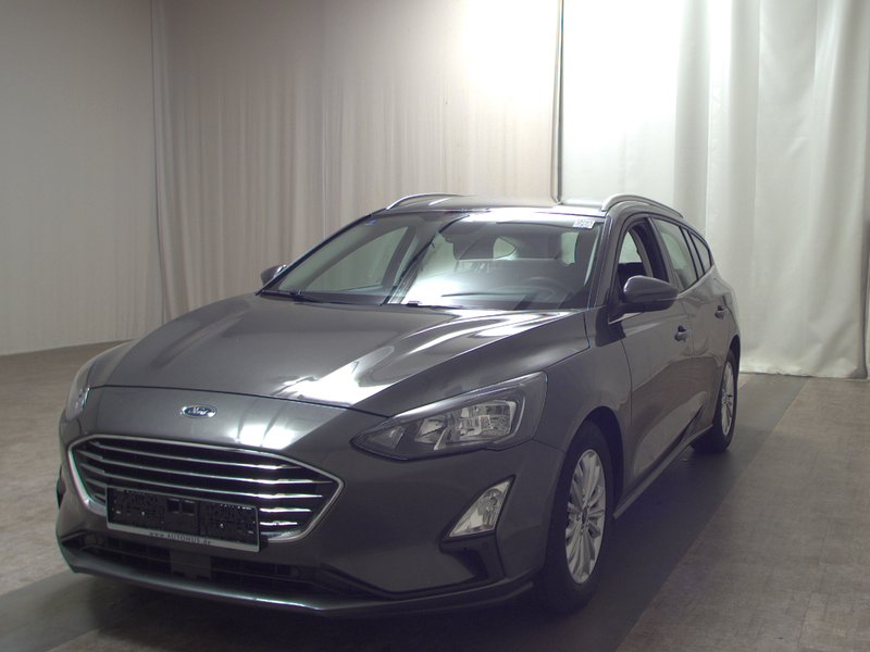Ford Focus Turnier 1.5 EcoBlue automatik Titanium • bežično punjenje • LED — 2