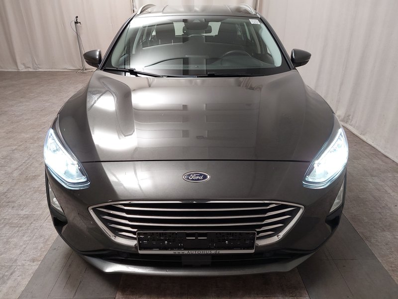 Ford Focus Turnier 1.5 EcoBlue automatik Titanium • bežično punjenje • LED — 9