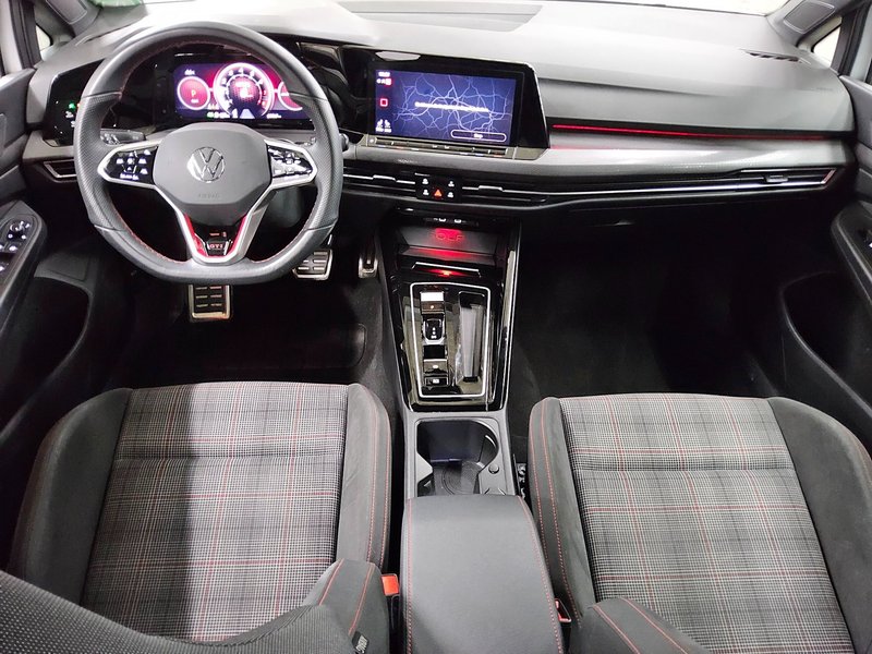 Volkswagen Golf 8 2.0 TSI automatik GTI • ACC • bežično punjenje — 5