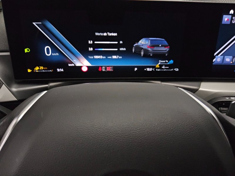 BMW 330e Touring automatik • LED • digitalni instrumenti — 8