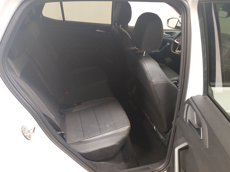 Volkswagen T-Cross 1.0 TSI R-Line • ACC • LED — 12