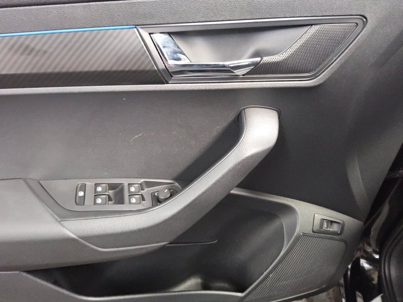 Škoda Karoq 2.0 TDI 4x4 SportLine automatik • ACC • adaptivni ovjes — 10