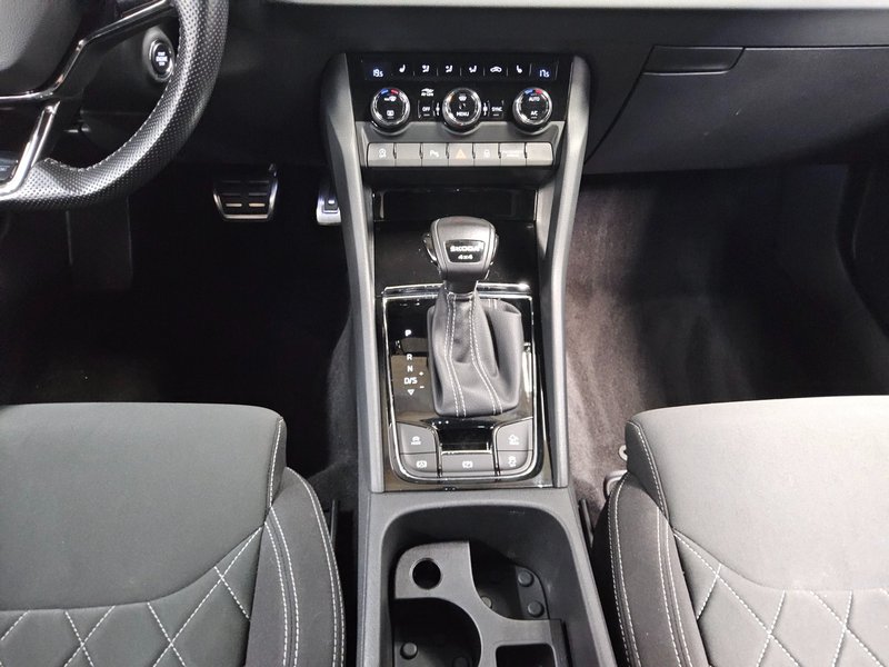 Škoda Karoq 2.0 TDI 4x4 SportLine automatik • ACC • adaptivni ovjes — 6