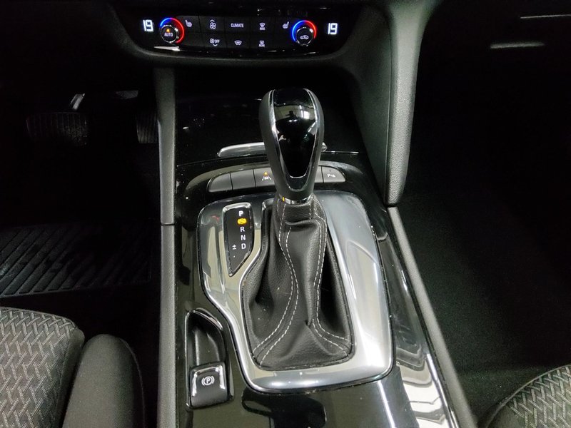 Opel Insignia ST 1.5 D Business Edition automatik • LED • navigacija — 6
