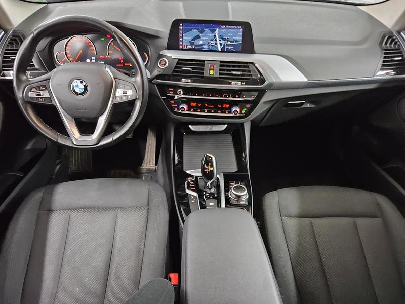 BMW X3 xDrive20d automatik • Full LED • AHK — 5