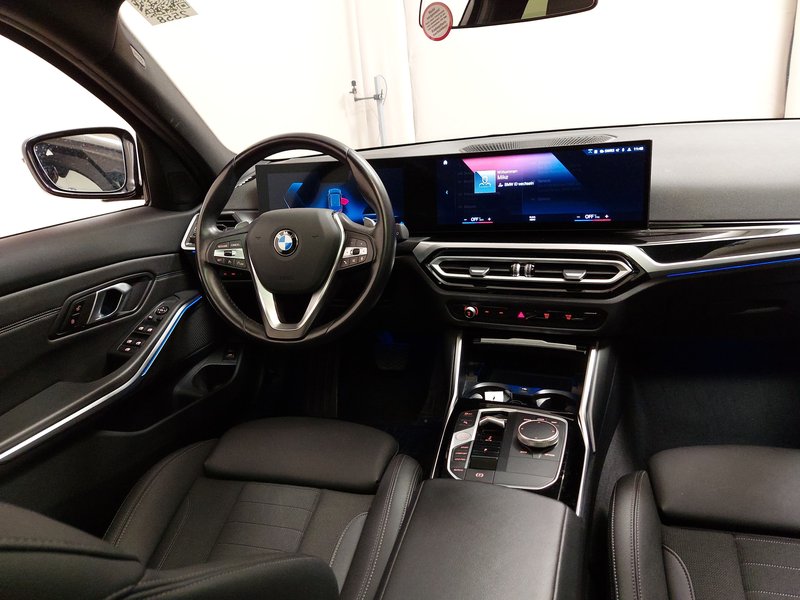 BMW 320d Touring automatik • ACC • Full LED — 18