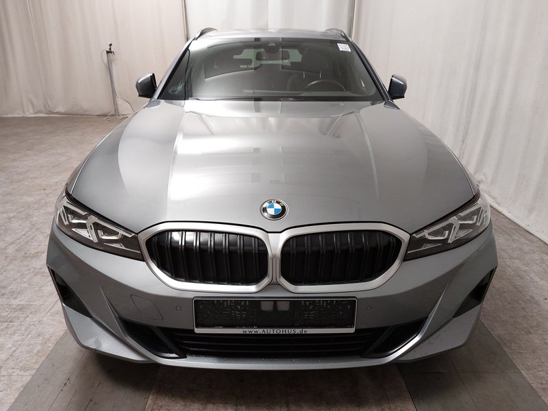 BMW 320d Touring automatik • ACC • Full LED — 9