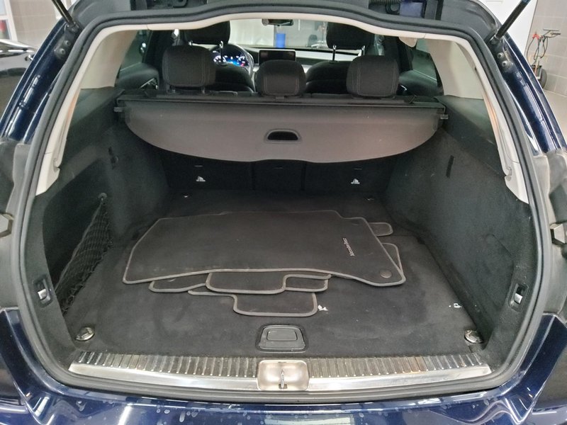 Mercedes-Benz C 200 d karavan automatik • AHK • električno prilagodljiva sjedala — 12