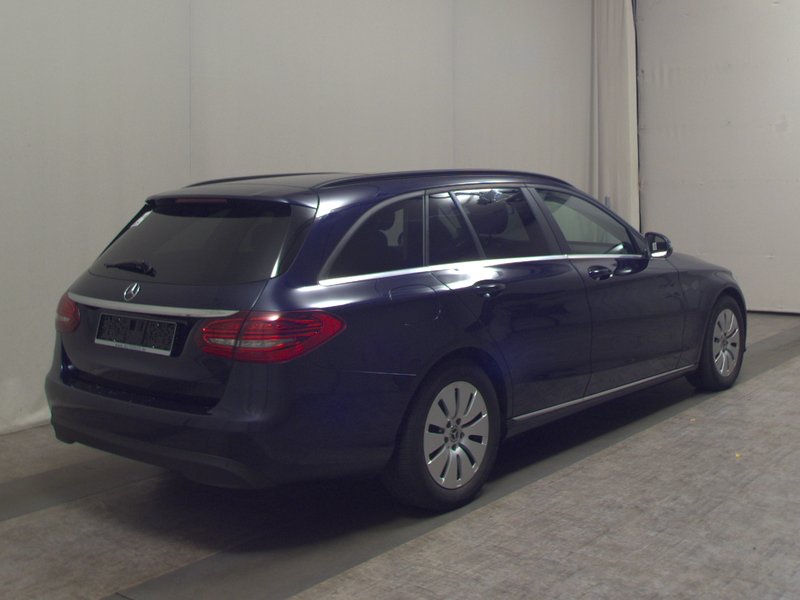 Mercedes-Benz C 200 d karavan automatik • AHK • električno prilagodljiva sjedala — 4
