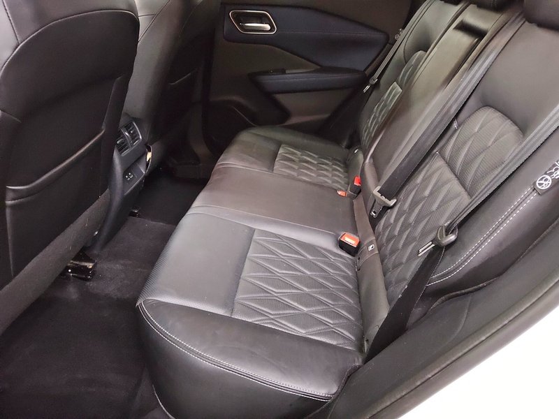 Nissan Qashqai 1.3 DIG-T automatik Tekna • ACC • kuka za vuču — 13