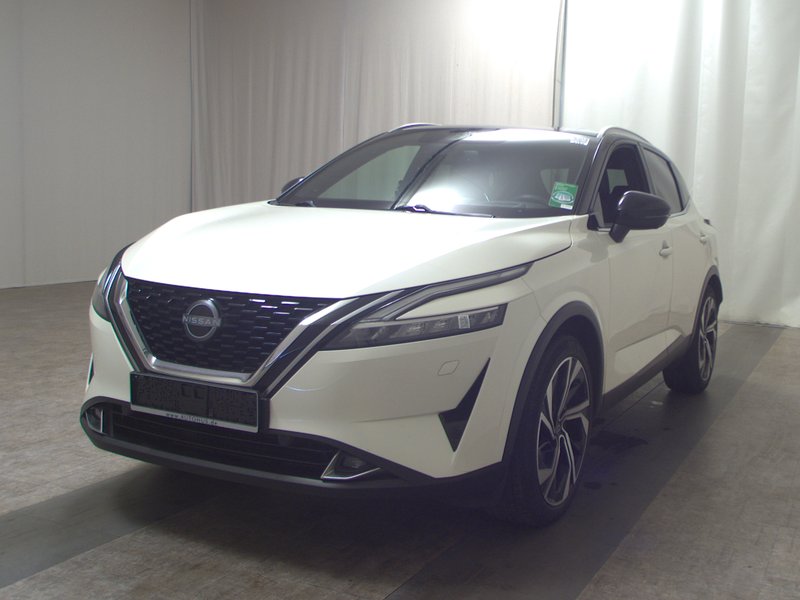 Nissan Qashqai 1.3 DIG-T automatik Tekna • ACC • kuka za vuču — 2