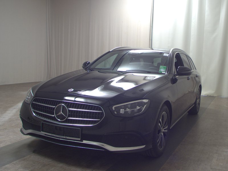 Mercedes-Benz E 220 d automatik Avantgarde • zračni ovjes • ACC — 2